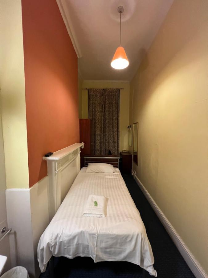 Gresham Hotel Bloomsbury London Bagian luar foto