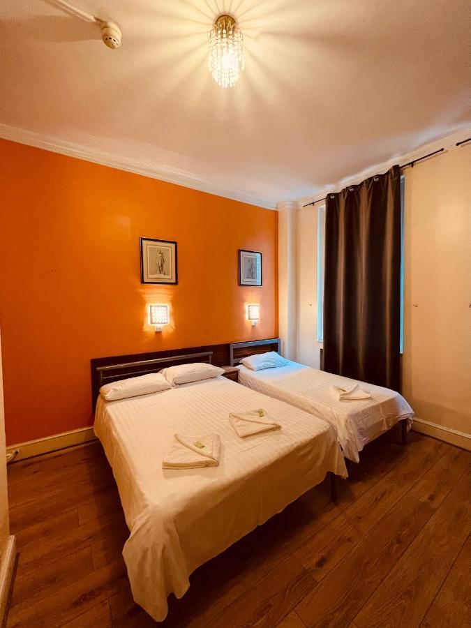 Gresham Hotel Bloomsbury London Bagian luar foto